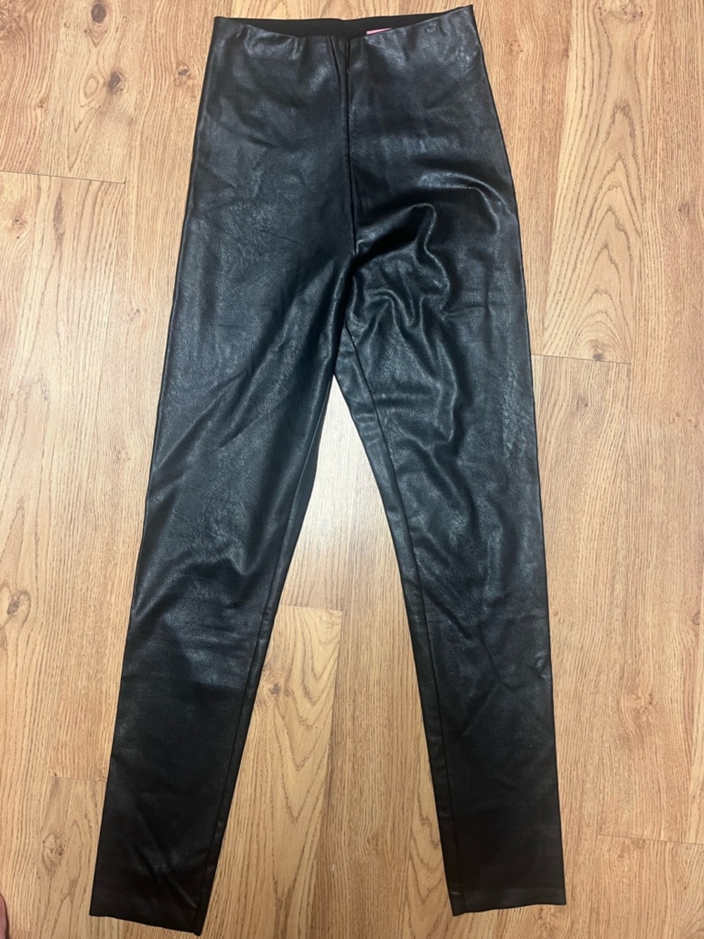 Lily’s Kloset black faux leather leggings fully lined small